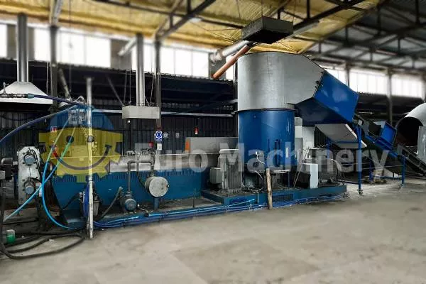 60472 EREMA 1514TE SW plastic recycling machine Plastic recycling machine with double degassing and output of 1000 kg/h is available for sale.