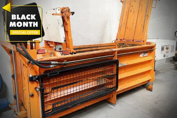 62371 - Black month Used Hydraulic Horizontal Bale Press | HSM 16