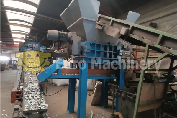 6686-Plastic-Shredder-MOCO.png MOCO - Shredder - Image 1