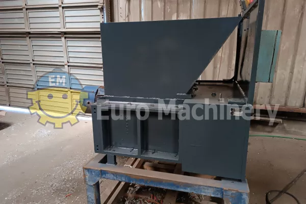 Industrial-shredder-Mercodor-6687-2.png Mercodor ZM52 - Image 1